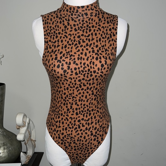 Forever 21 | Tops | Leopard Print Bodysuit | Poshmark